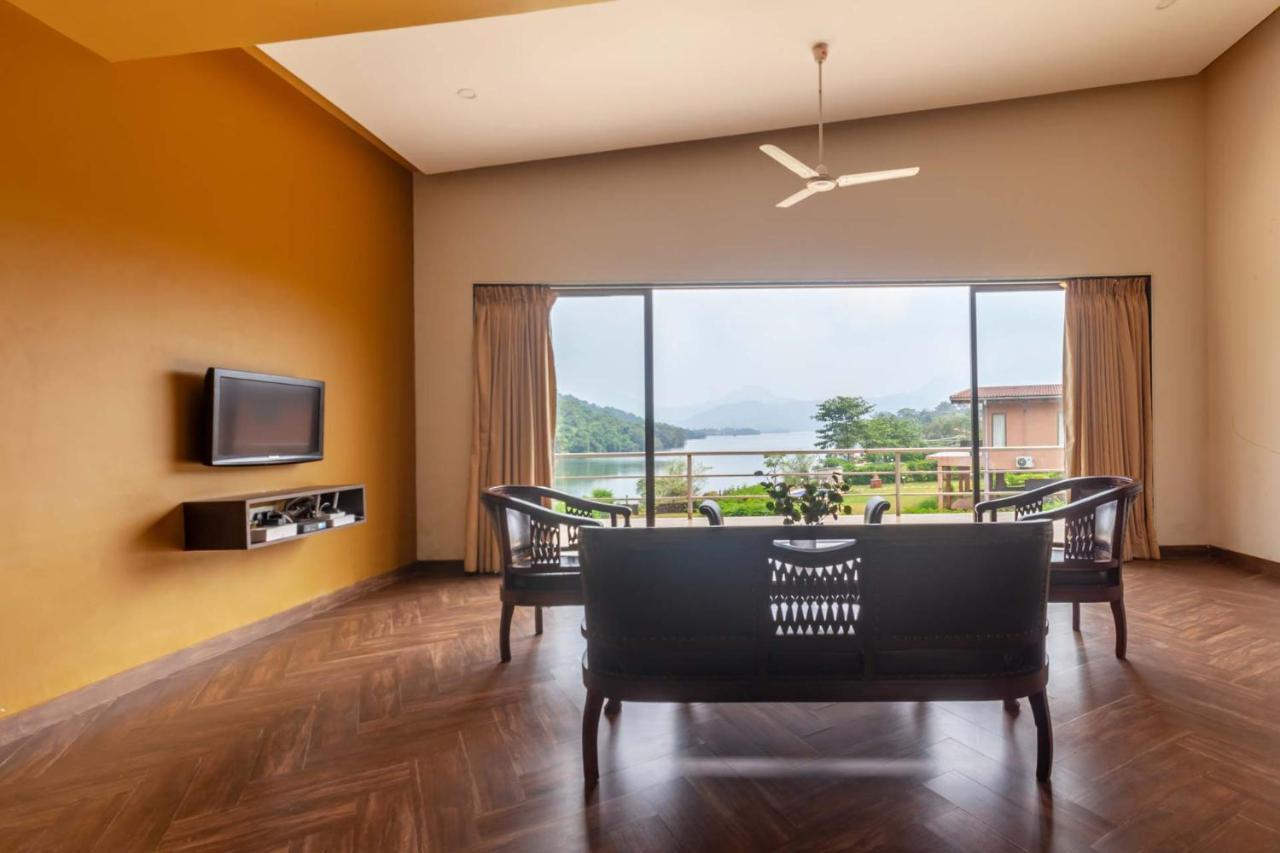 Stayvista'S Shivom Villa 2 - A Serene Escape With Views Of The Valley And Lake Lonavla Exterior foto