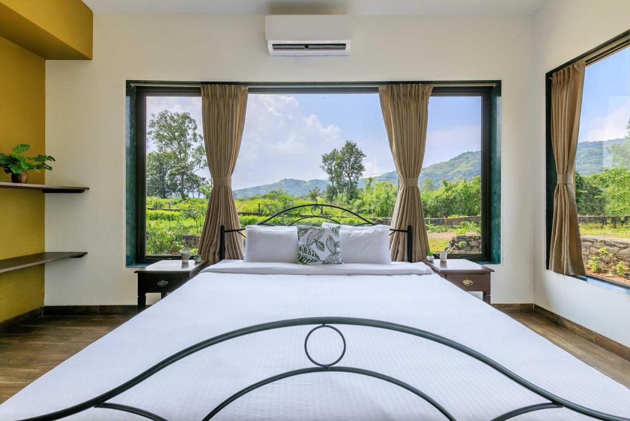 Stayvista'S Shivom Villa 2 - A Serene Escape With Views Of The Valley And Lake Lonavla Exterior foto