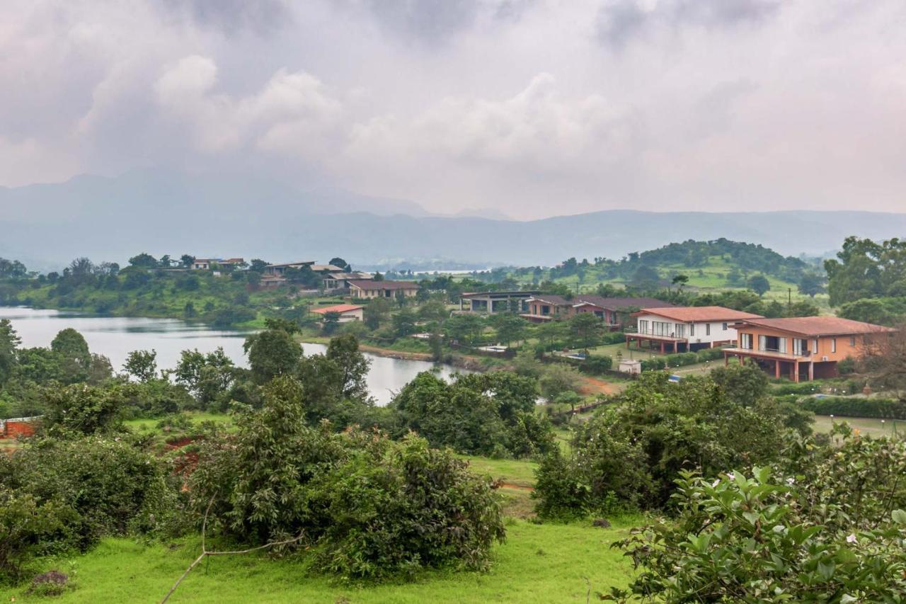 Stayvista'S Shivom Villa 2 - A Serene Escape With Views Of The Valley And Lake Lonavla Exterior foto